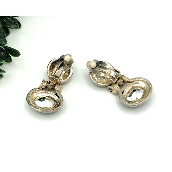 Vintage Silver-Tone Clip-On Earrings With Blue Faceted Glass Stones - Picture 4 of 5